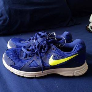 Nike Revolution 2 Boys